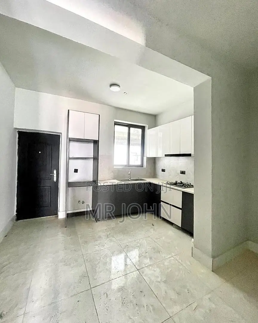 4bdrm Duplex in Omalicha Pr, Lekki for sale in Lekki