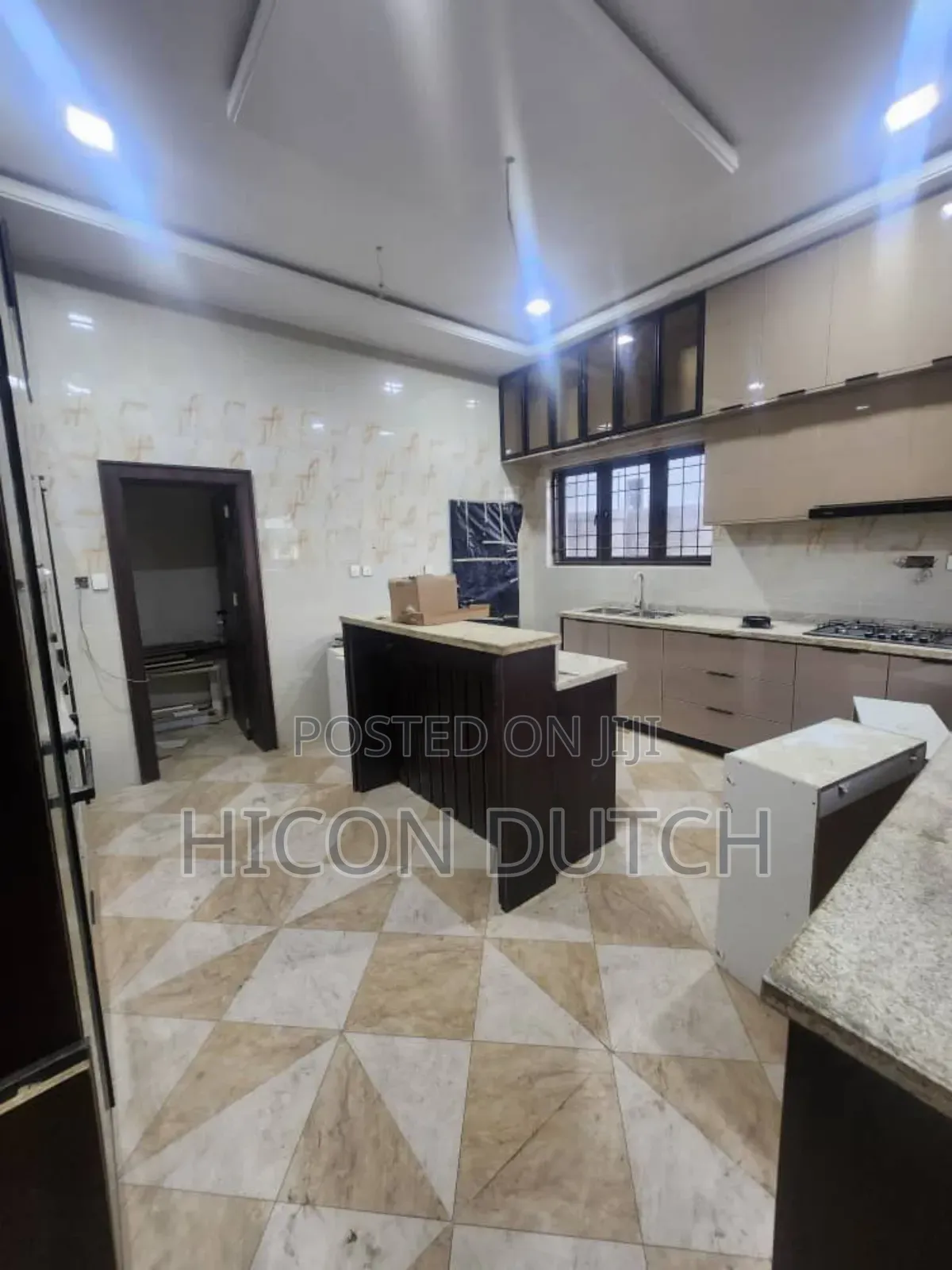 4bdrm Duplex in Jahi Gilmore for rent in Jahi