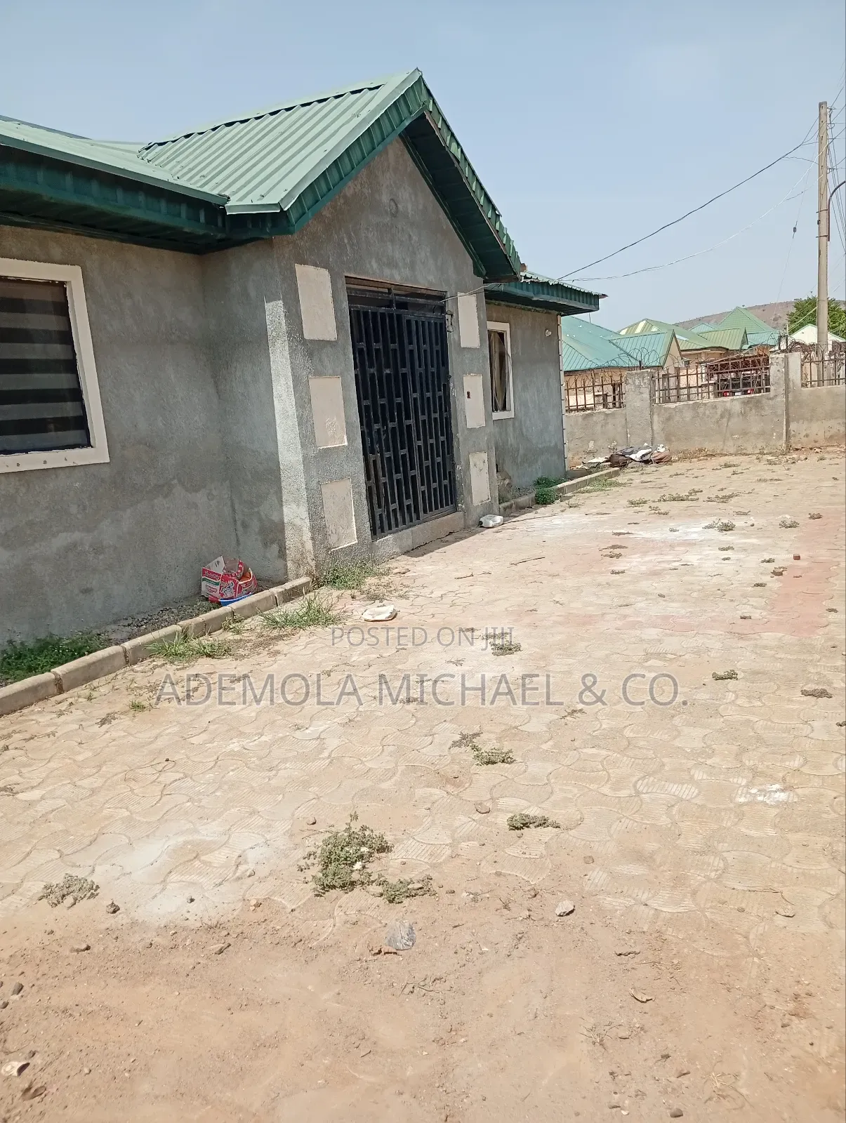 3bdrm Bungalow in Army Estate, Kurudu for sale in Kurudu