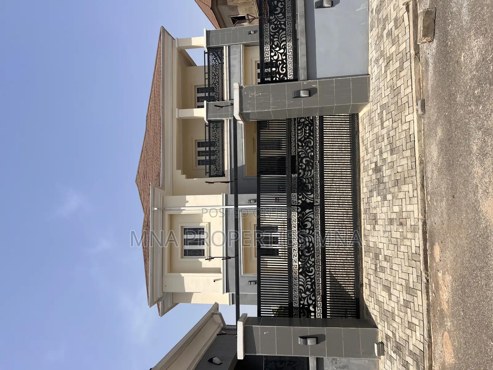 5bdrm Duplex in Kings Park Estate, Lugbe District for sale in Lugbe District