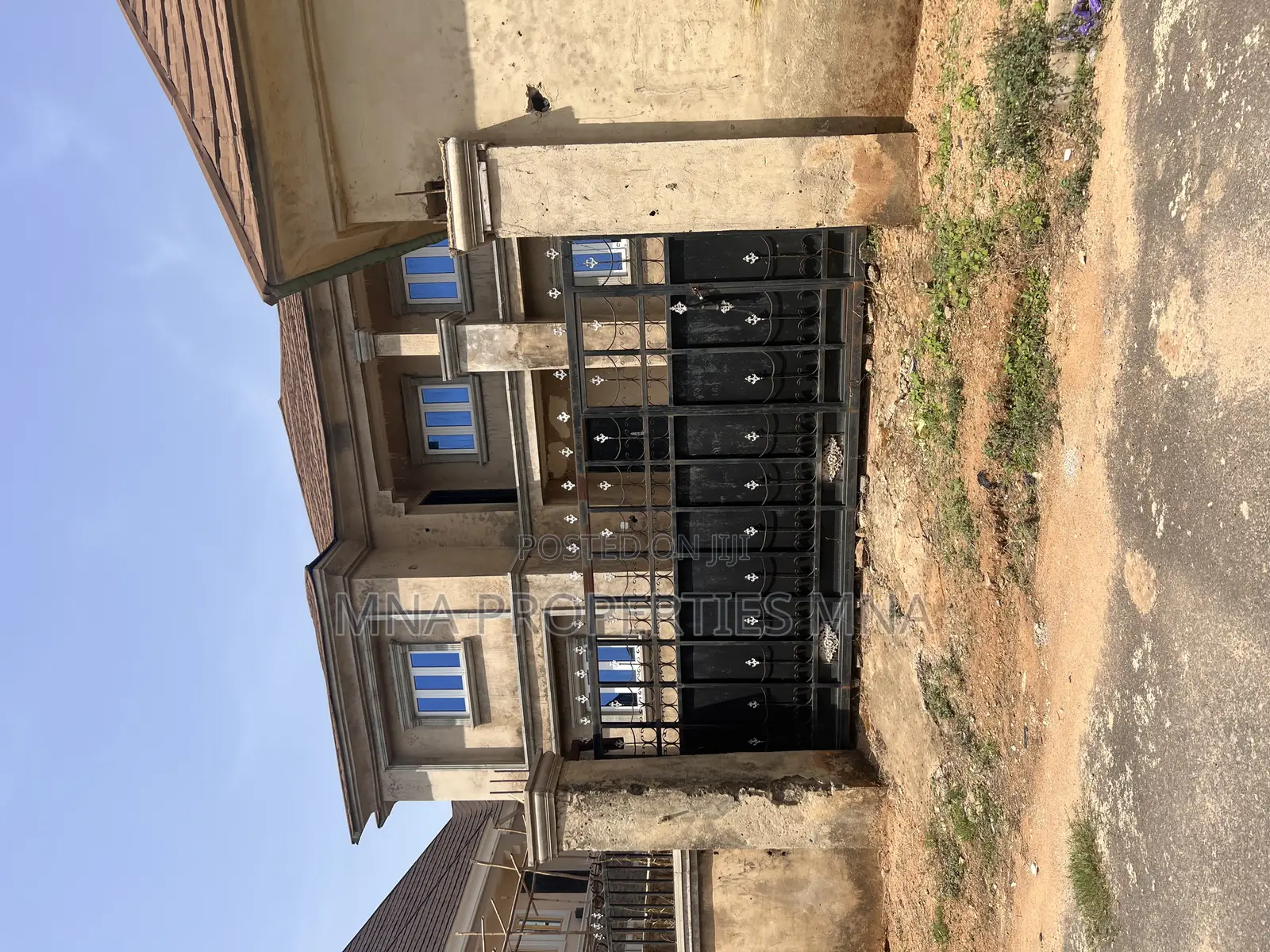 5bdrm Duplex in Kings Park Estate, Lugbe District for sale in Lugbe District