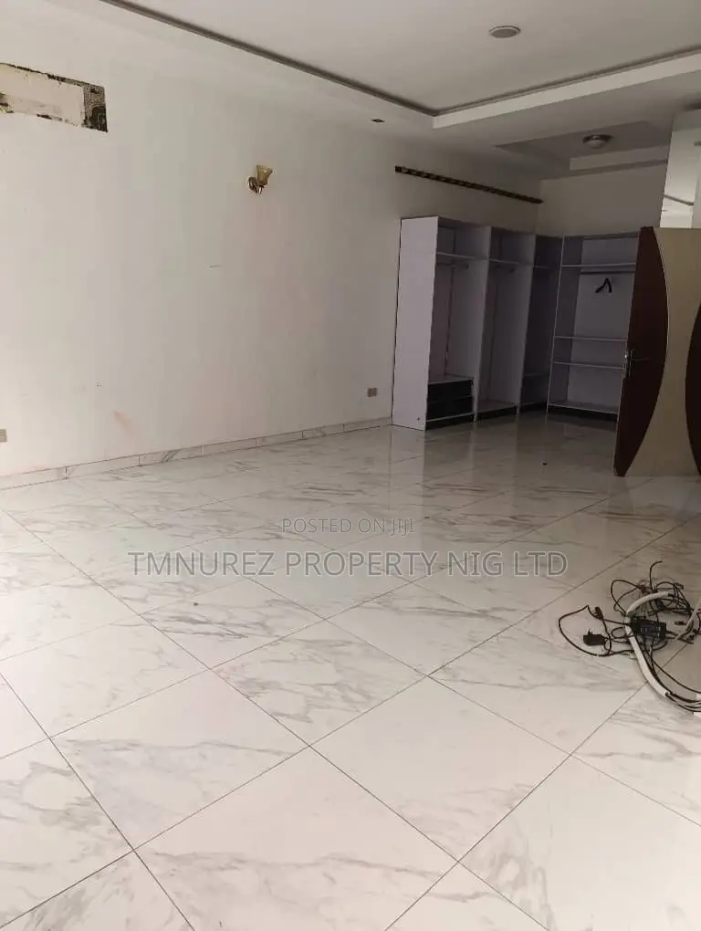 4bdrm Duplex in Chevy View, Lekki for rent in Lekki