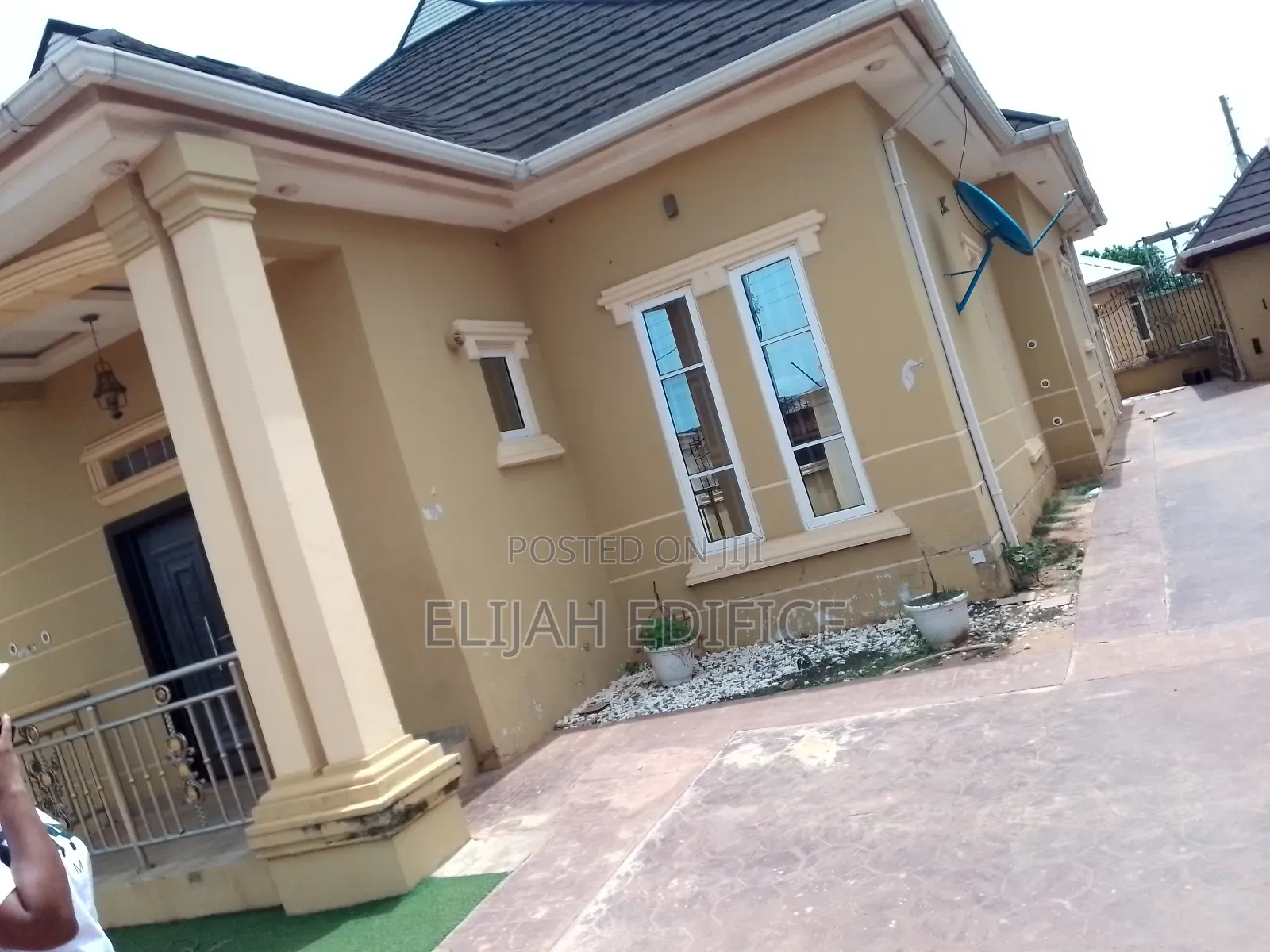Furnished 4bdrm Bungalow in Pz Estate, Ijede / Ikorodu for rent in Ijede / Ikorodu