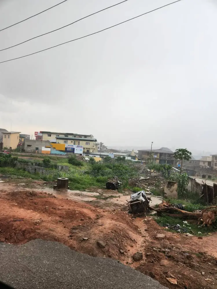 1000sqm Commercial Land at Iwo Road in Iwo Road