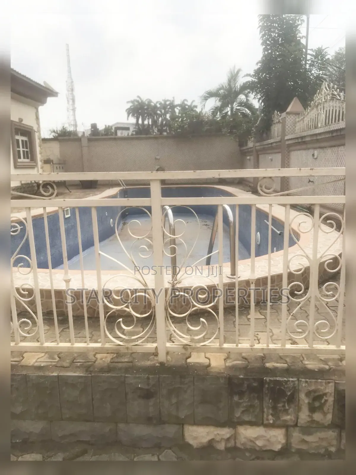 6bdrm Duplex in Ikeja Gra Lagos for sale in Ikeja GRA