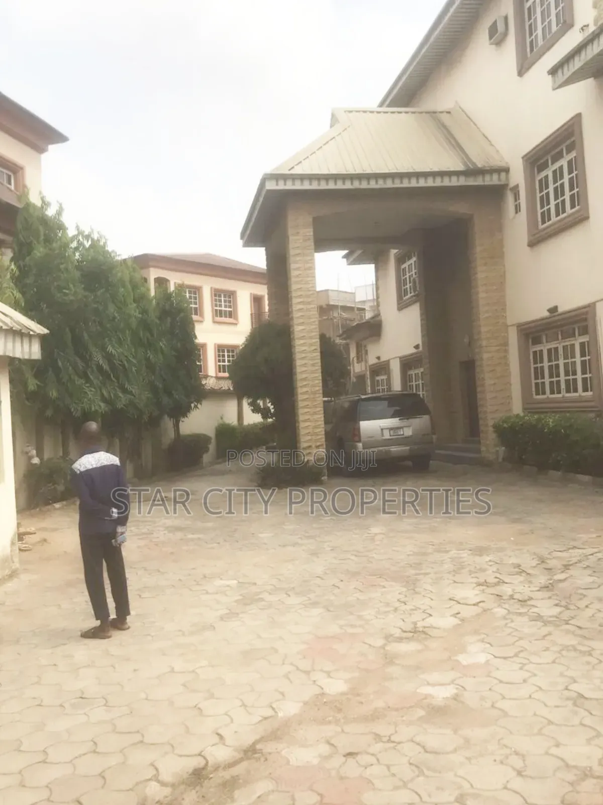 6bdrm Duplex in Ikeja Gra Lagos for sale in Ikeja GRA