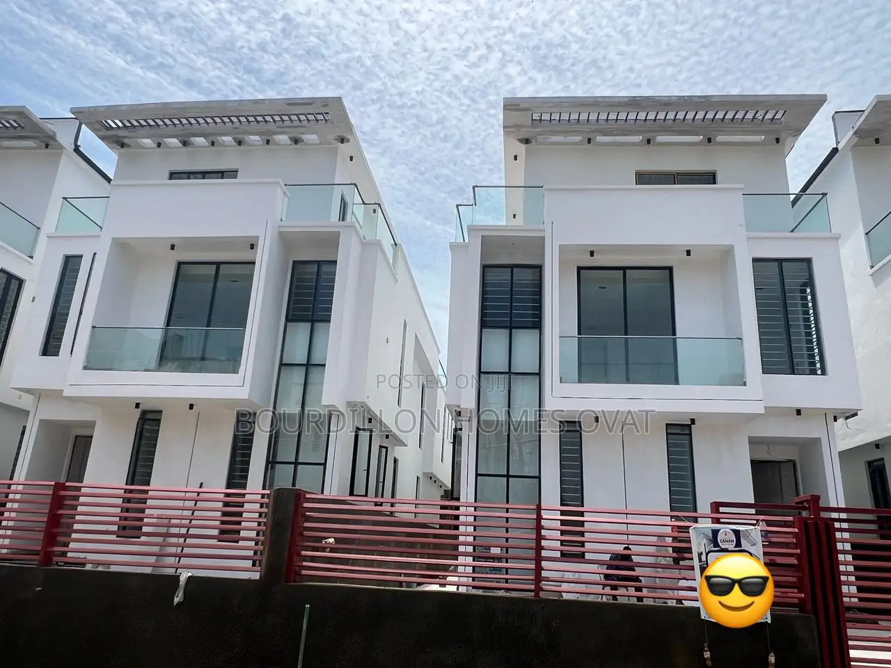 5bdrm Duplex in Chevron for sale in Chevron