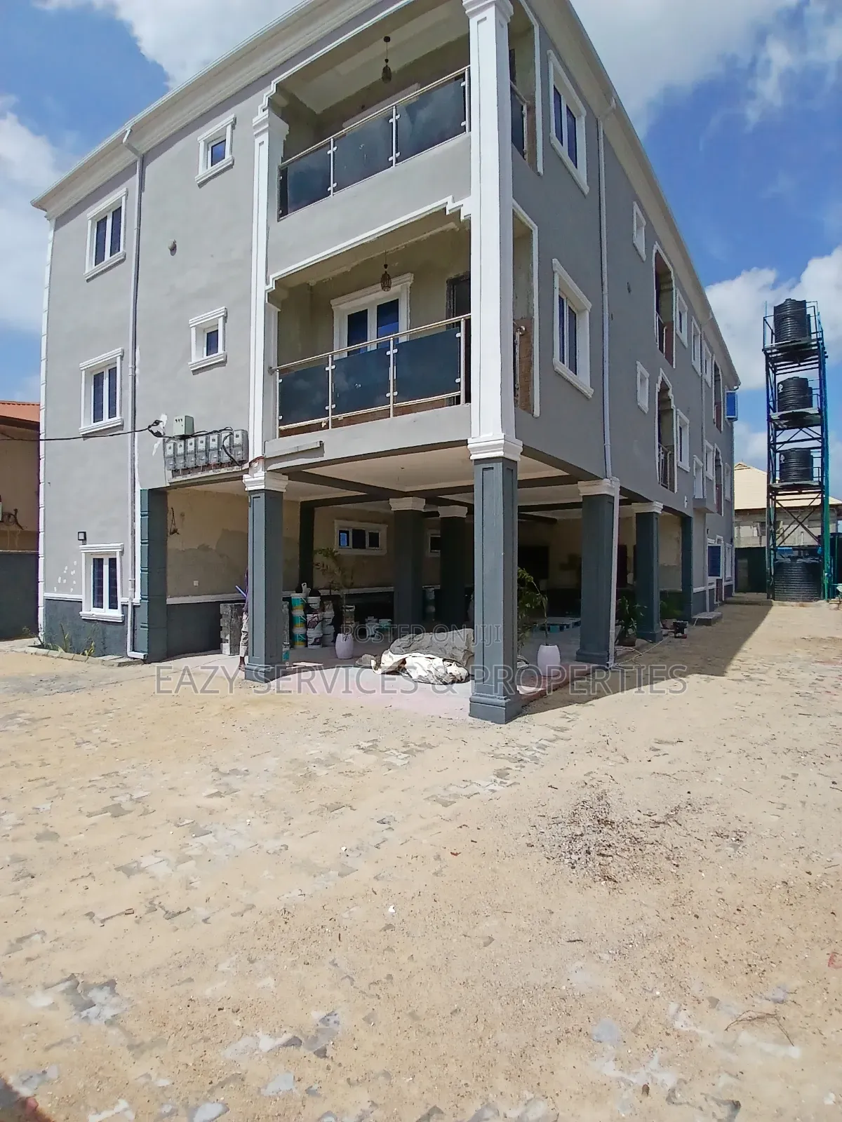 3bdrm Apartment in Gated And Secured, Ajah for sale in Ajah