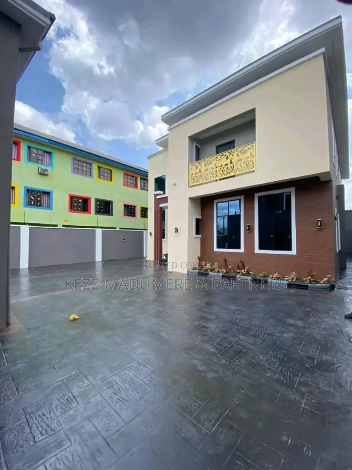 5bdrm Duplex in Woji , Port Harcourt for sale in Port-Harcourt
