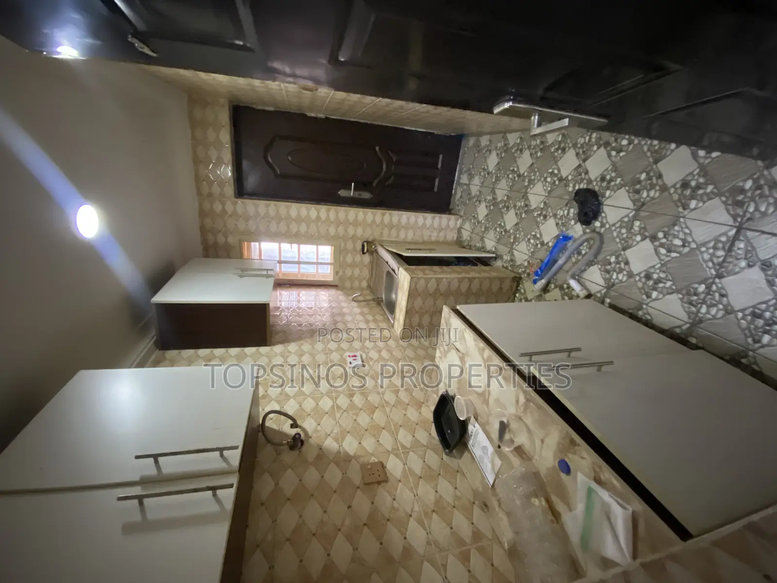 1bdrm Block of Flats in Kubwa for rent in Kubwa