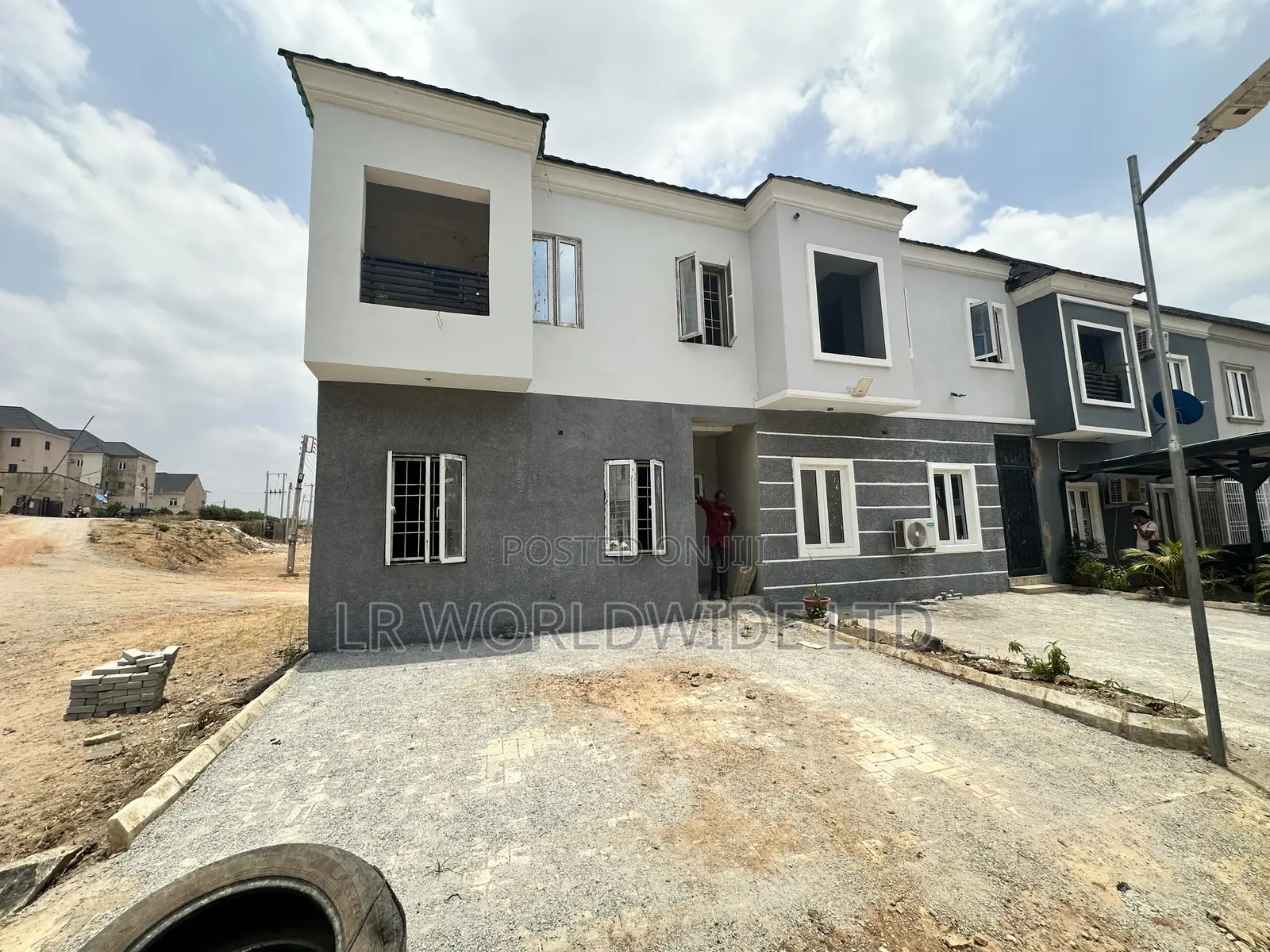 3bdrm Townhouse/Terrace in Idu for sale in Idu