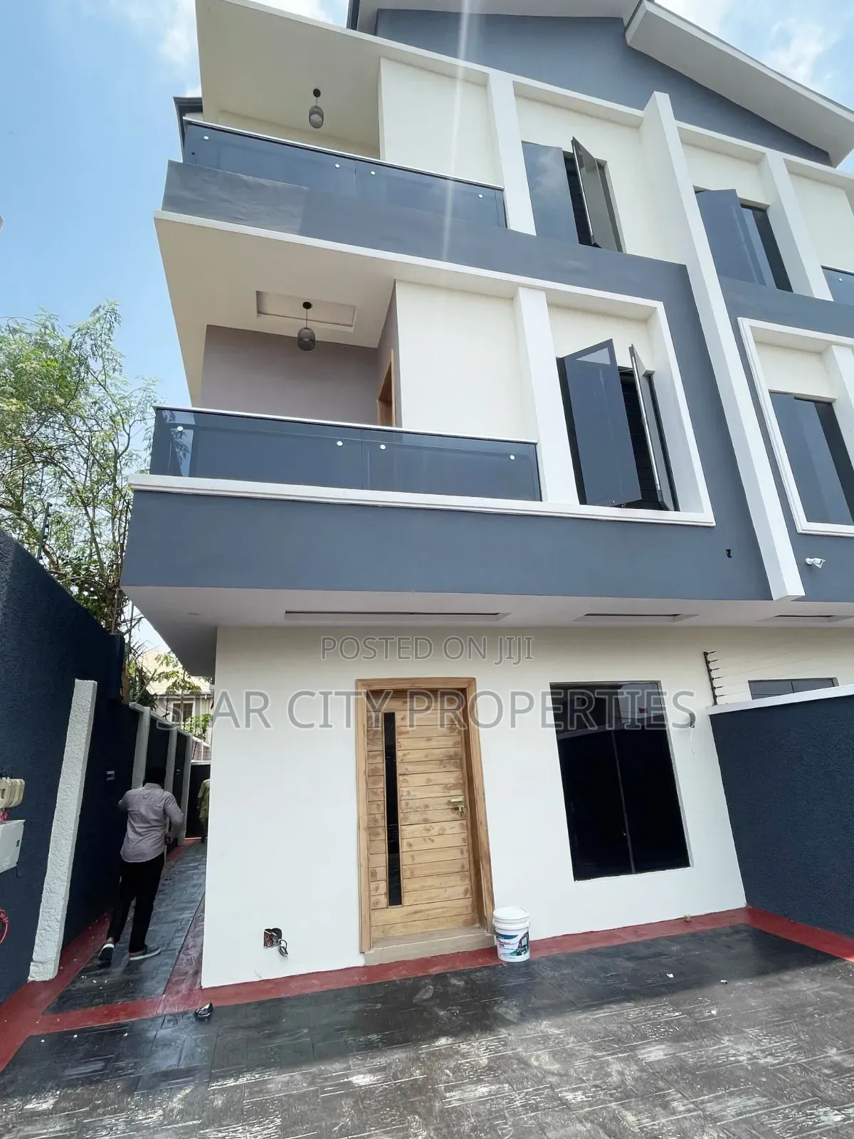 4bdrm Duplex in Magodo Gra 1 for sale in GRA Phase 1