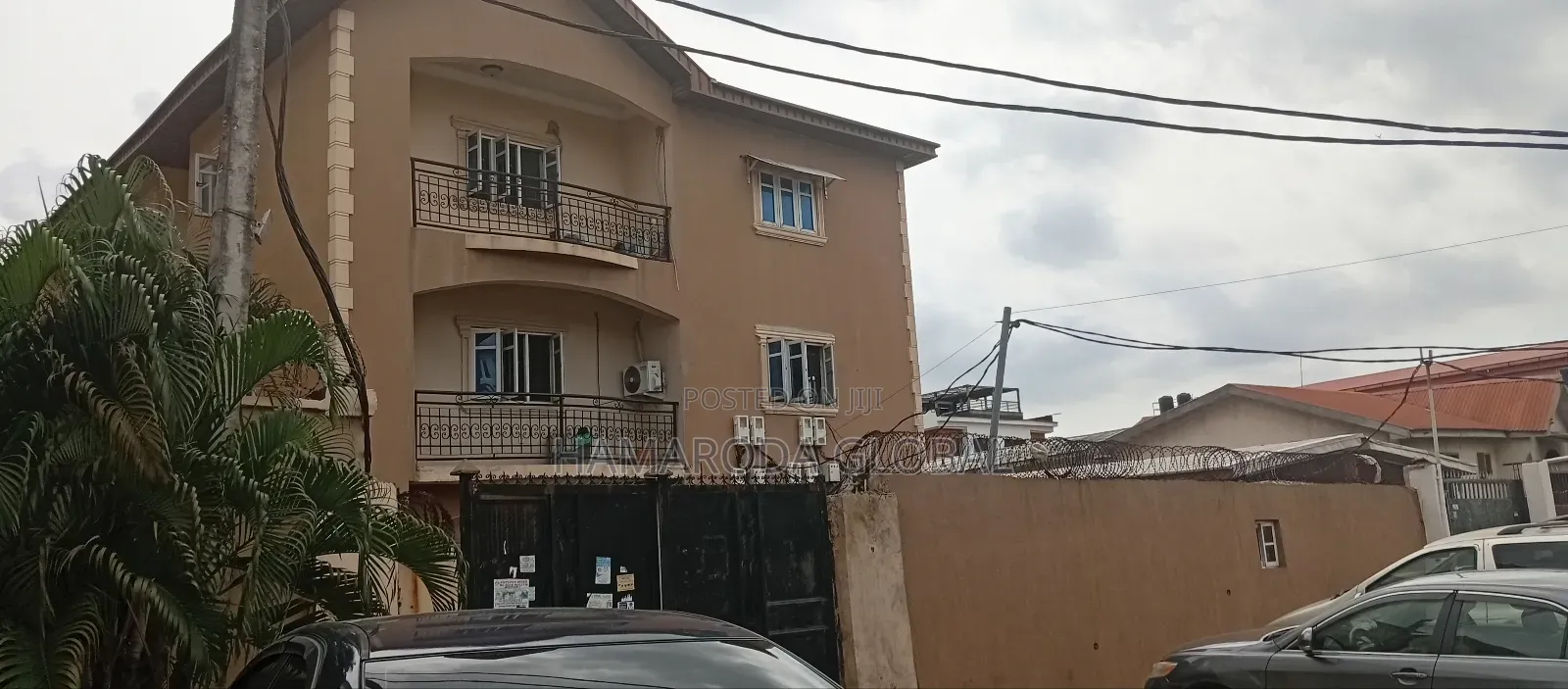 Furnished 12bdrm Block of Flats in Akoka for sale in Akoka