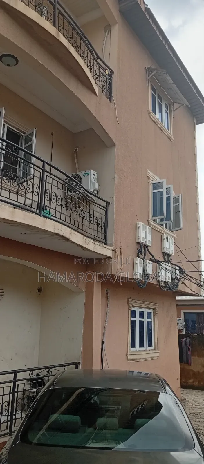 Furnished 12bdrm Block of Flats in Akoka for sale in Akoka