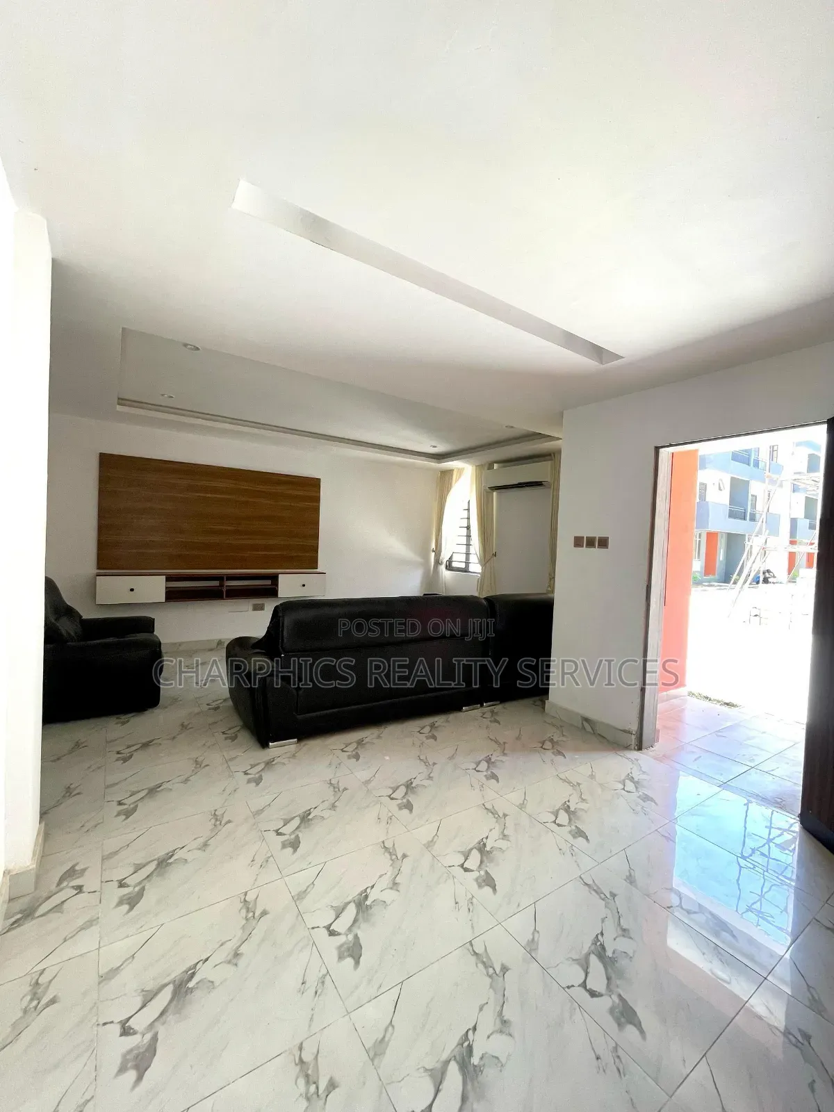 4bdrm Duplex in Ikate for sale in Ikate
