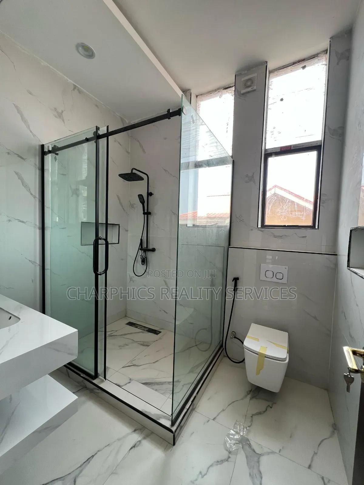 3bdrm Apartment in Lekki Phase 1 for sale in Lekki Phase 1