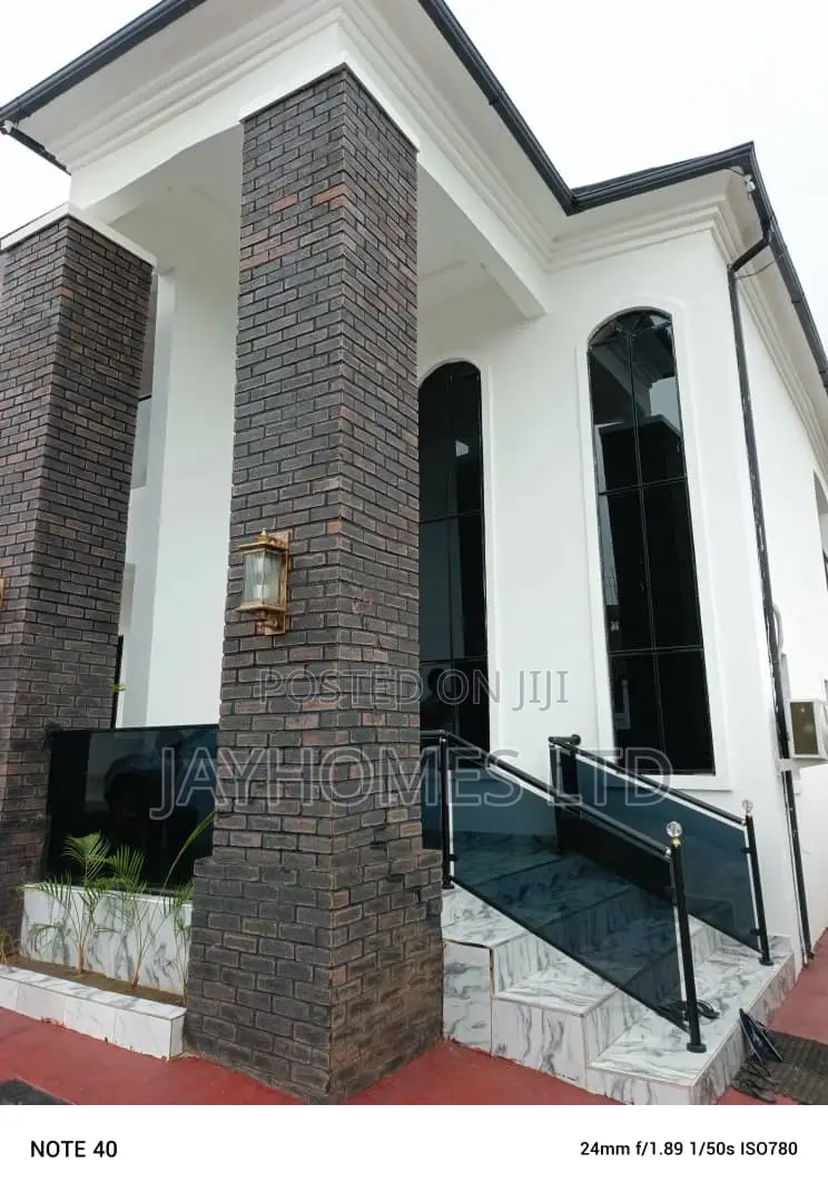 Furnished 4 Bedroom Duplex for Sale Off Redeem Road Asaba in Oshimili South