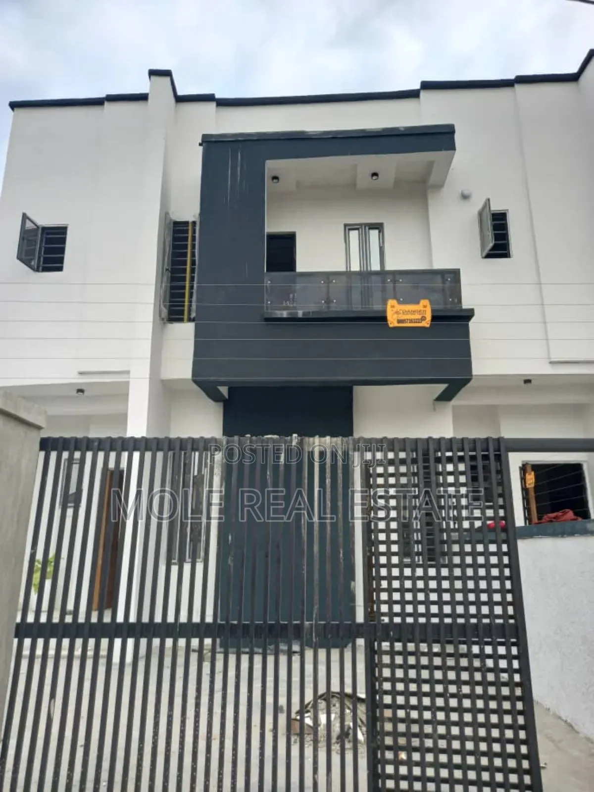 4bdrm Duplex in Sangotedo for sale in Sangotedo