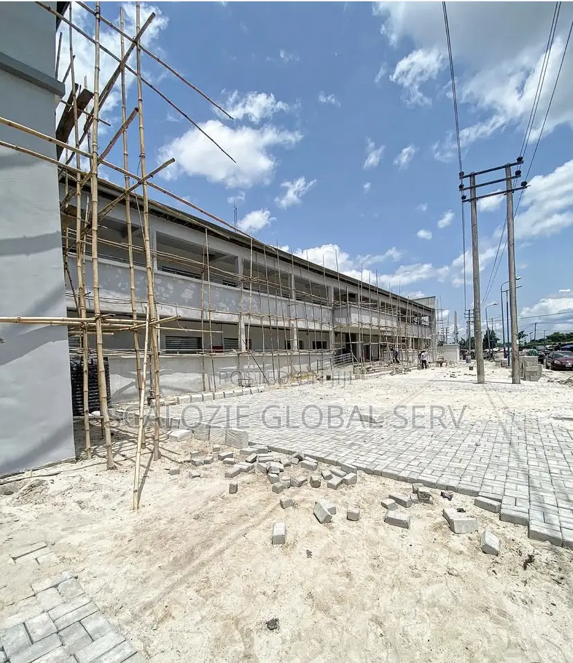 Ultra Modern Plaza Comprising 42 Shops/Offices Spaces in Trans Amadi