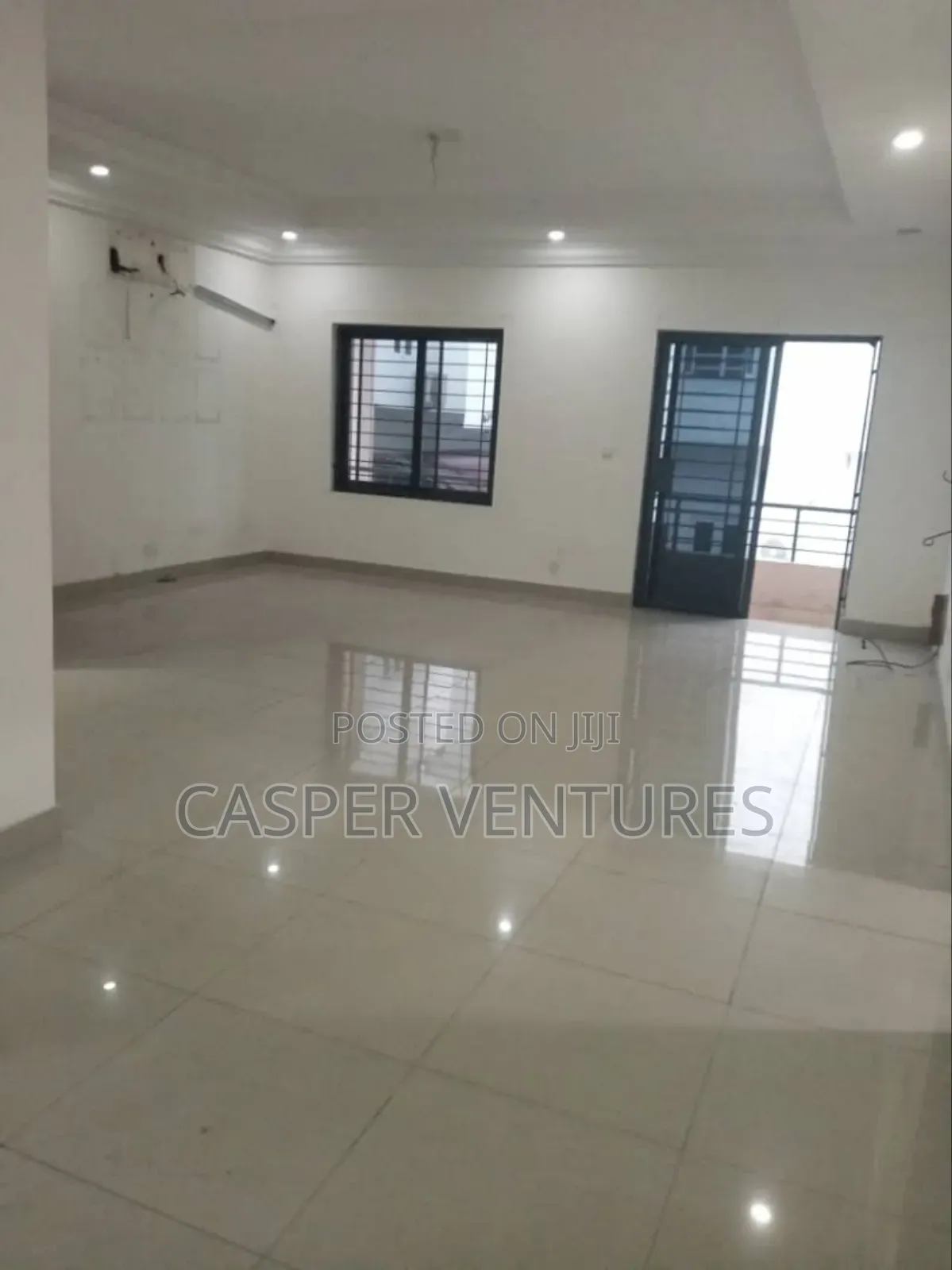 3bdrm Apartment in London Garden for rent in Osapa london