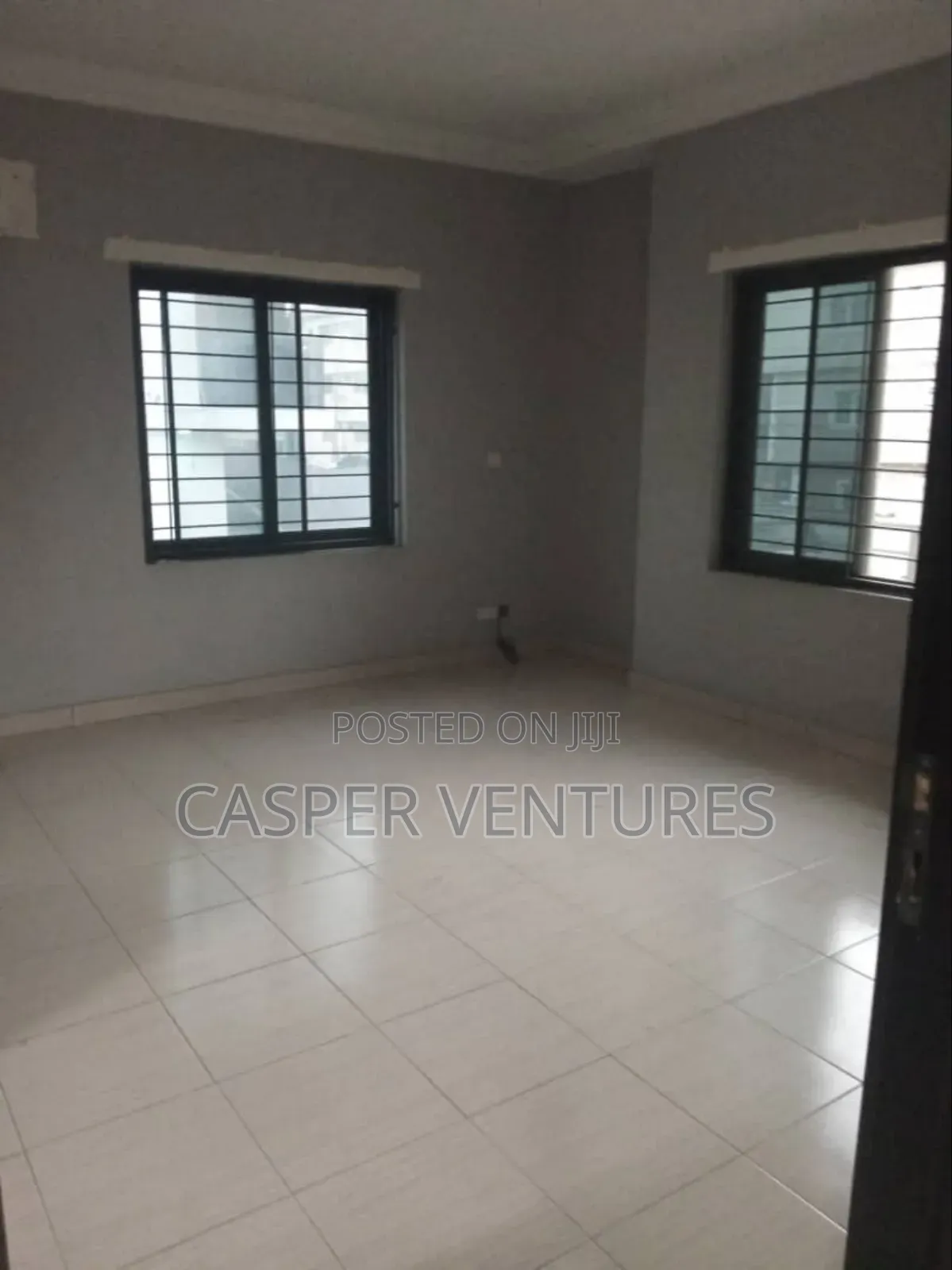 3bdrm Apartment in London Garden for rent in Osapa london