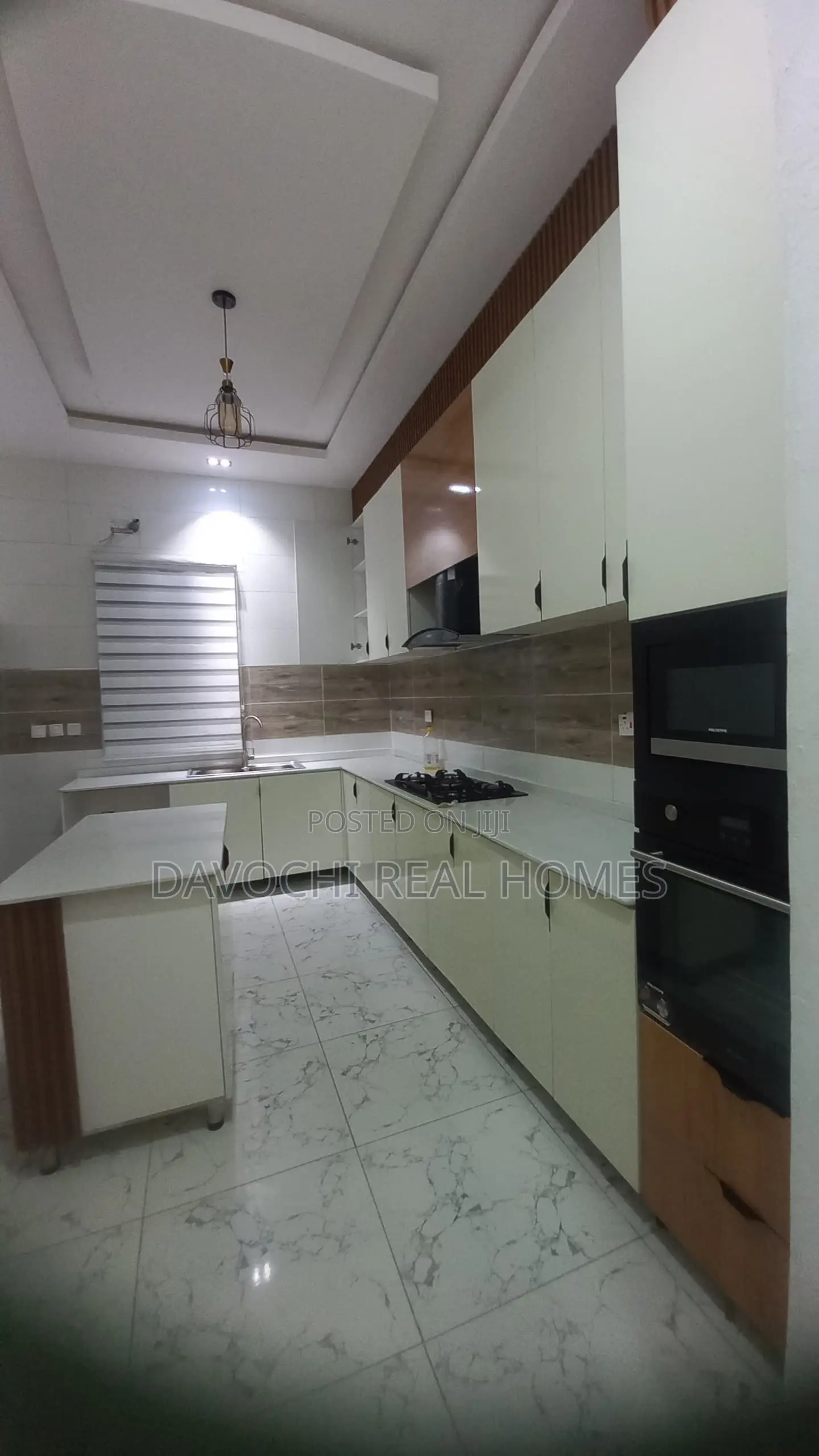 2bdrm Apartment in Harris Drive, Ikota for rent in Ikota