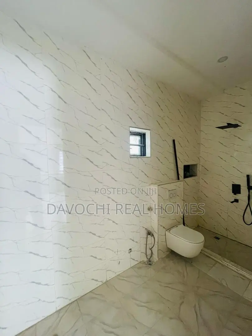 4bdrm Duplex and Compound Space in Ikota for Sale in Ikota