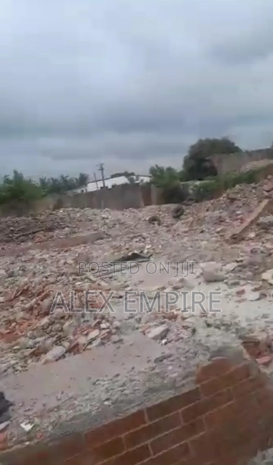 Land for Sale in Yaba in Akoka