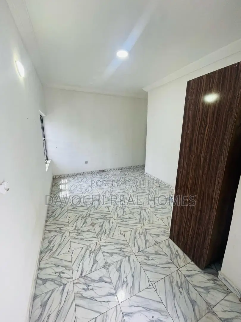 2bdrm Duplex in Ikota, Lekki for rent in Ikota