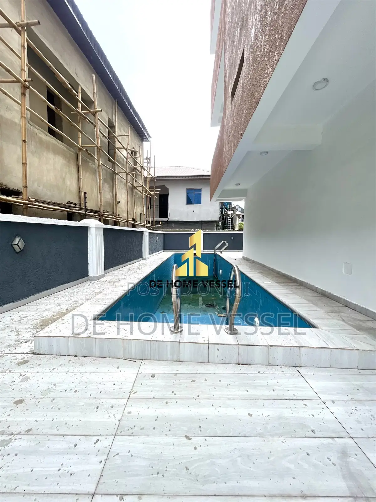 5bdrm Townhouse/Terrace in Ajah for sale in Ajah