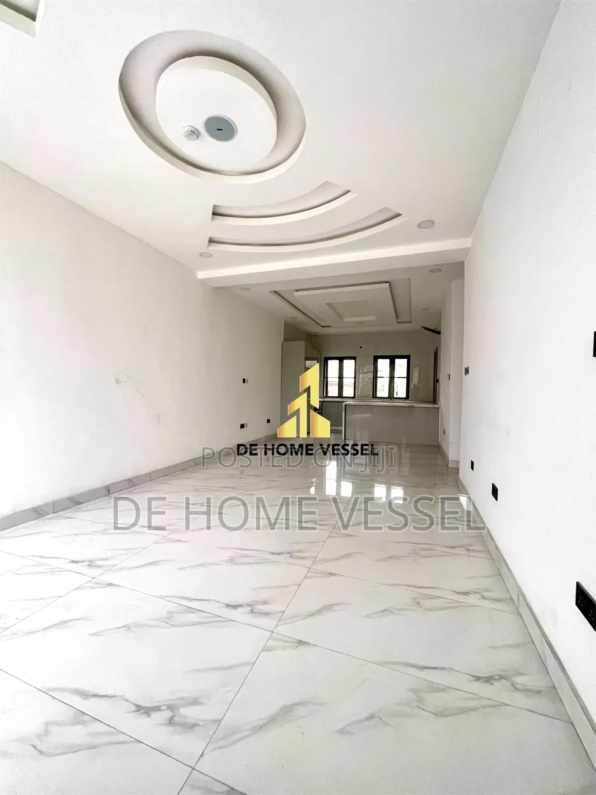 5bdrm Townhouse/Terrace in Ajah for sale in Ajah