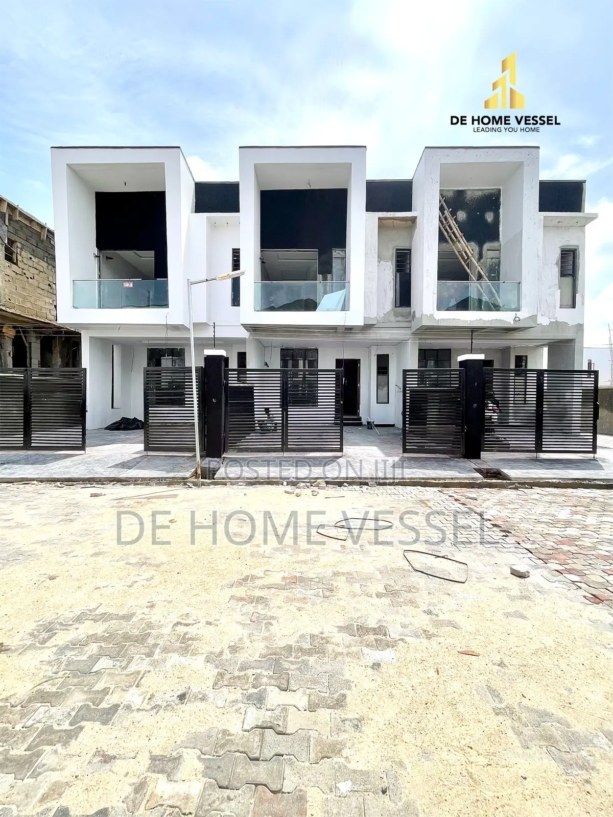 Pretty Good 4 Bed Terrace Duplex With Private Compound in Ikota