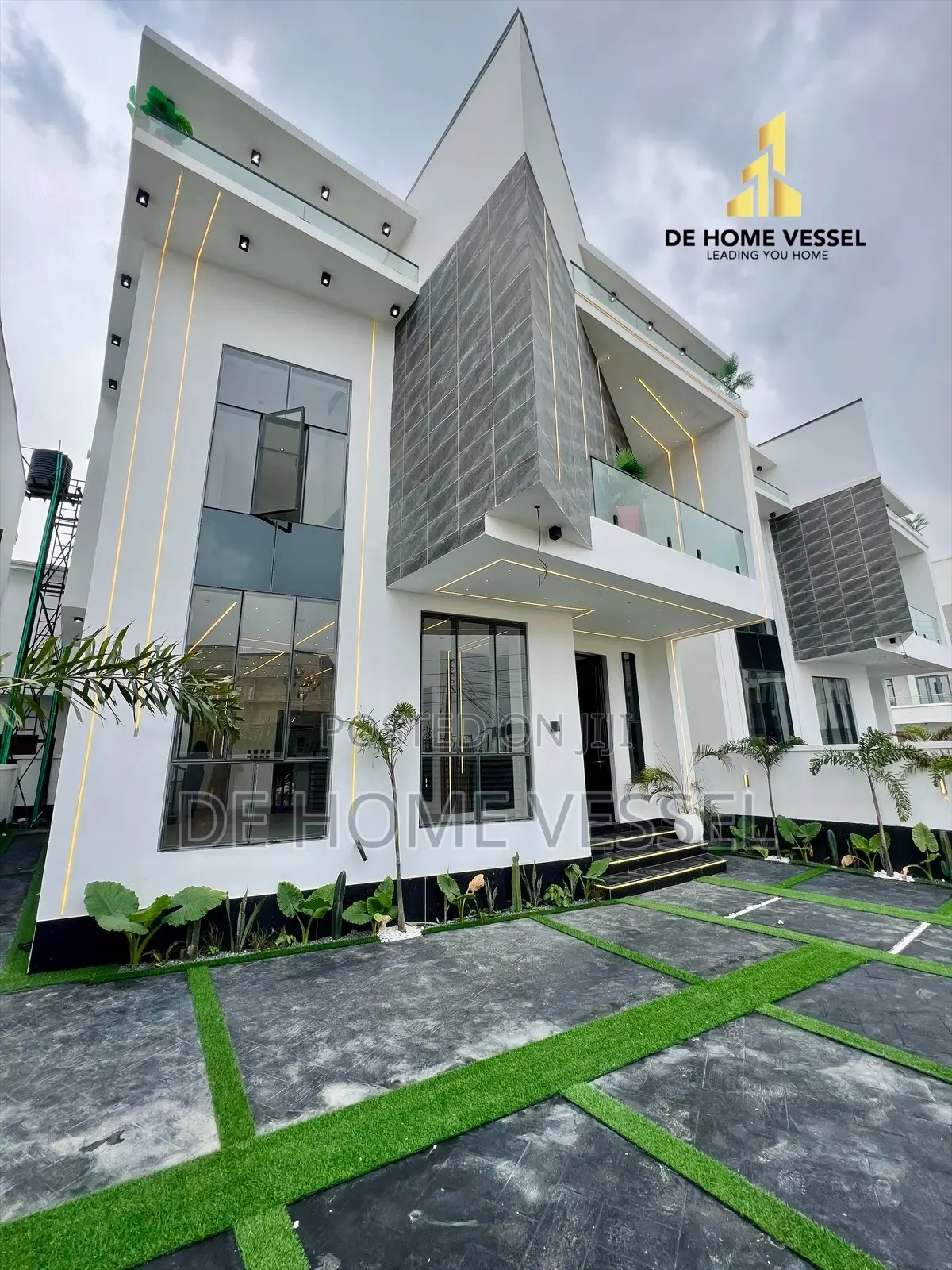 4bdrm Duplex in Ajah for sale in Ajah
