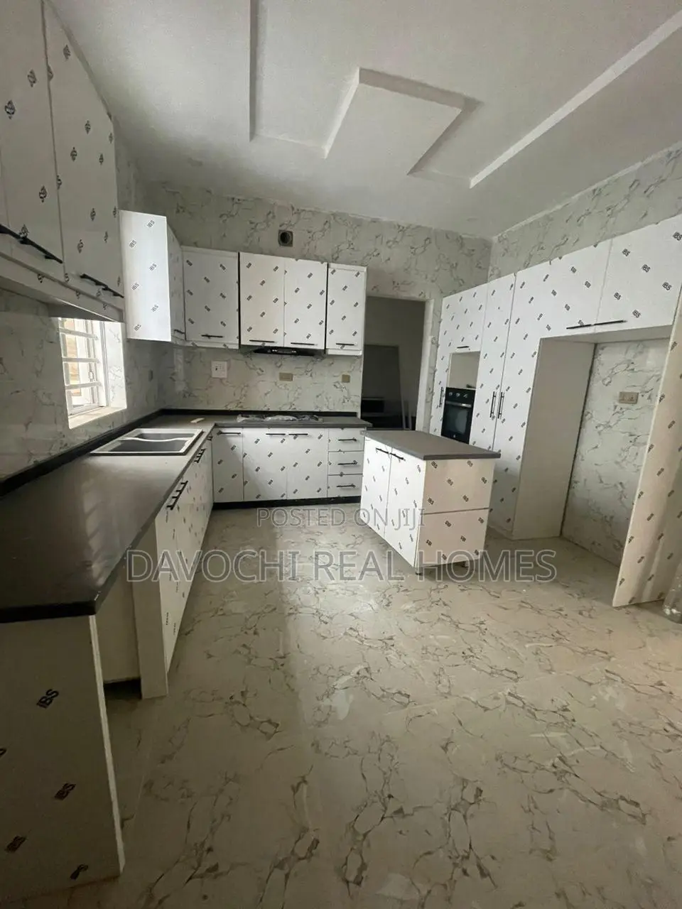 4bdrm Duplex in Lekki County for rent in Lekki Phase 2