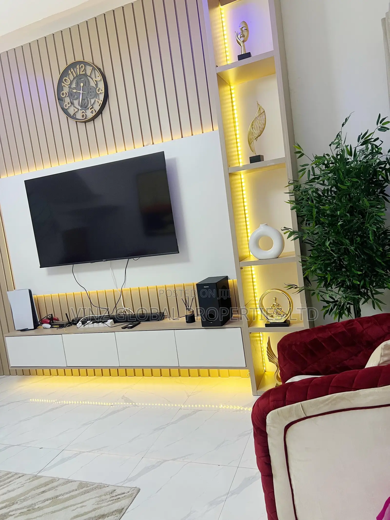Luxury 2 Bedroom Duplex With Ps5, Solar Inverter in Lekki