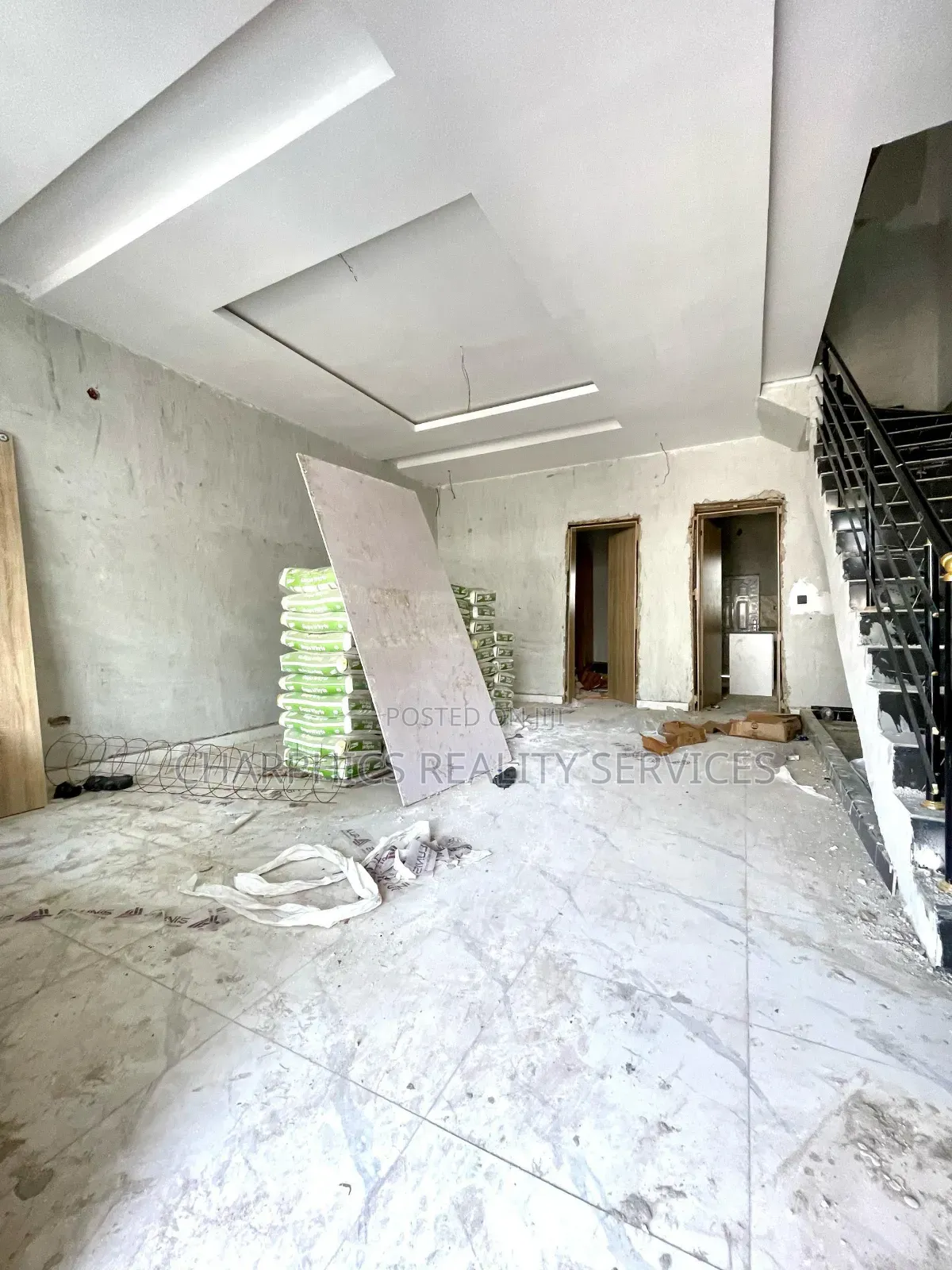 4bdrm Duplex in Ikota for sale in Ikota