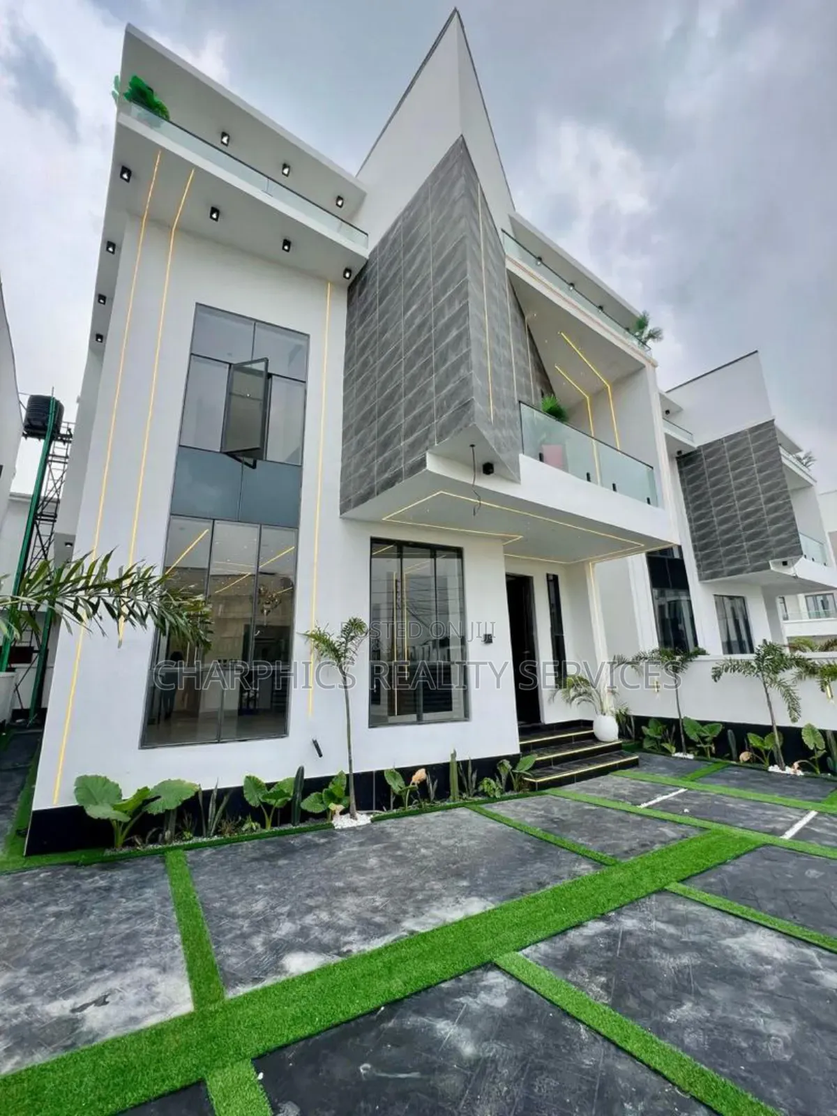 4bdrm Duplex in Ajah for sale in Ajah