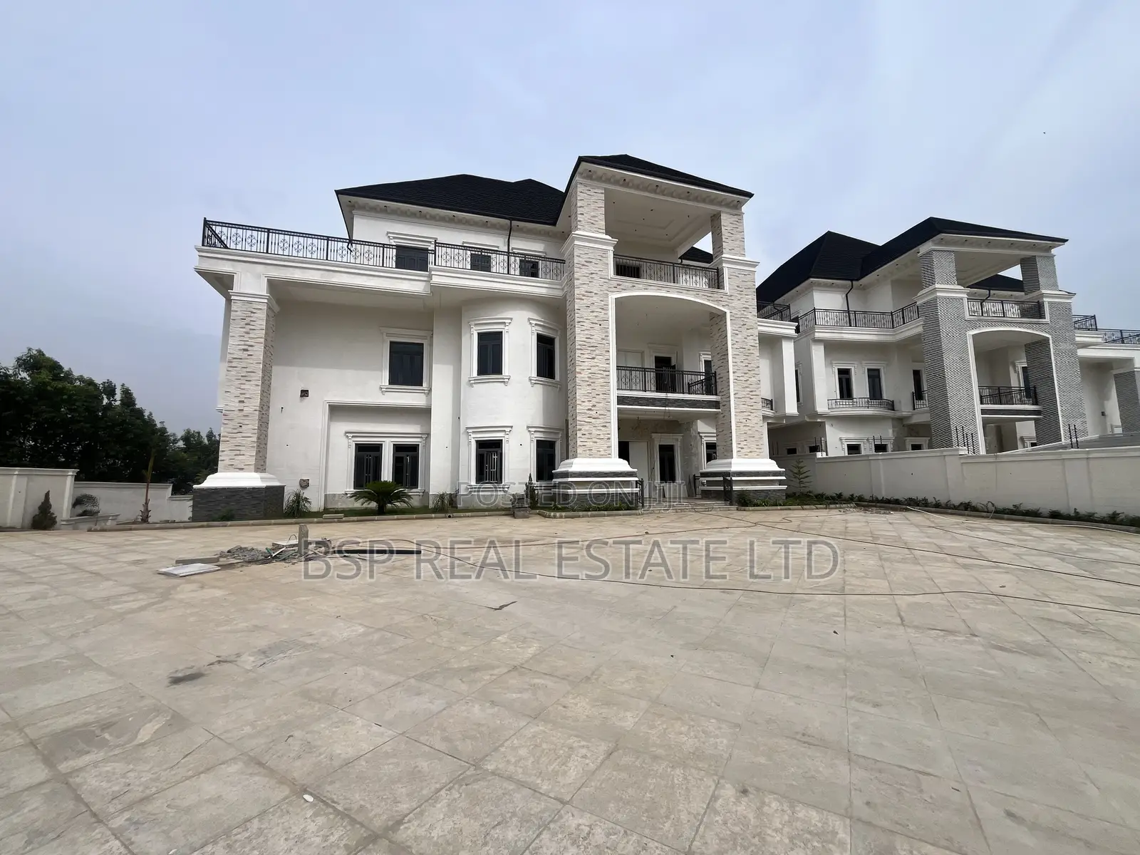 9bdrm Mansion in Maitama for sale in Maitama
