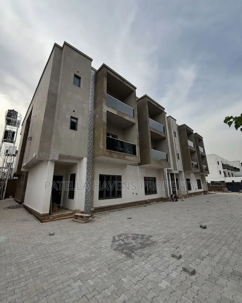 4 Bedroom Terrace Duplex With Bq in Jahi