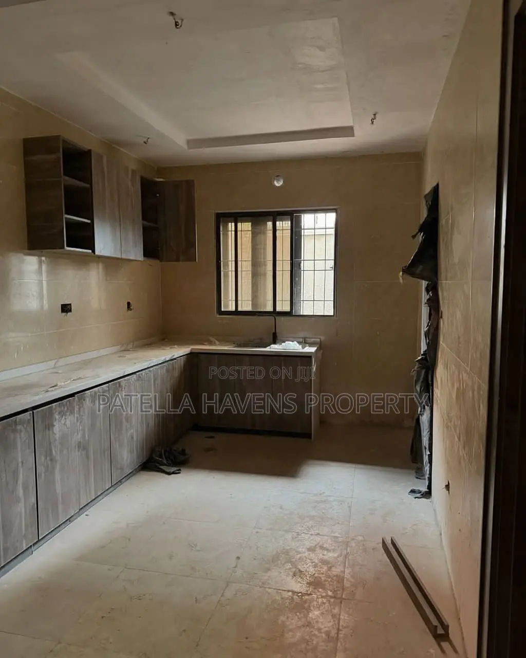 4 Bedroom Terrace Duplex With Bq in Jahi