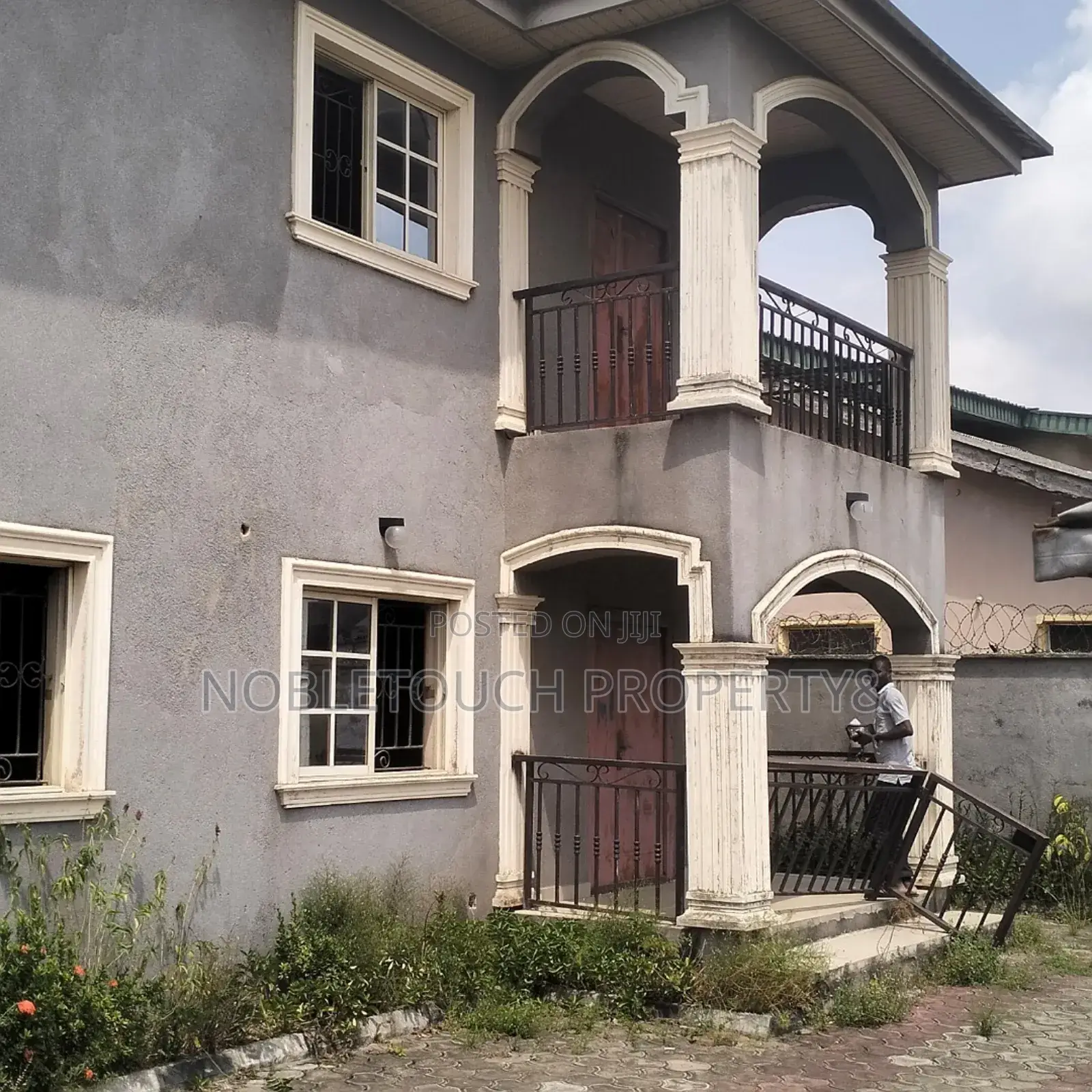 6bdrm Duplex in Victory Estate, for sale in Iba / Ojo