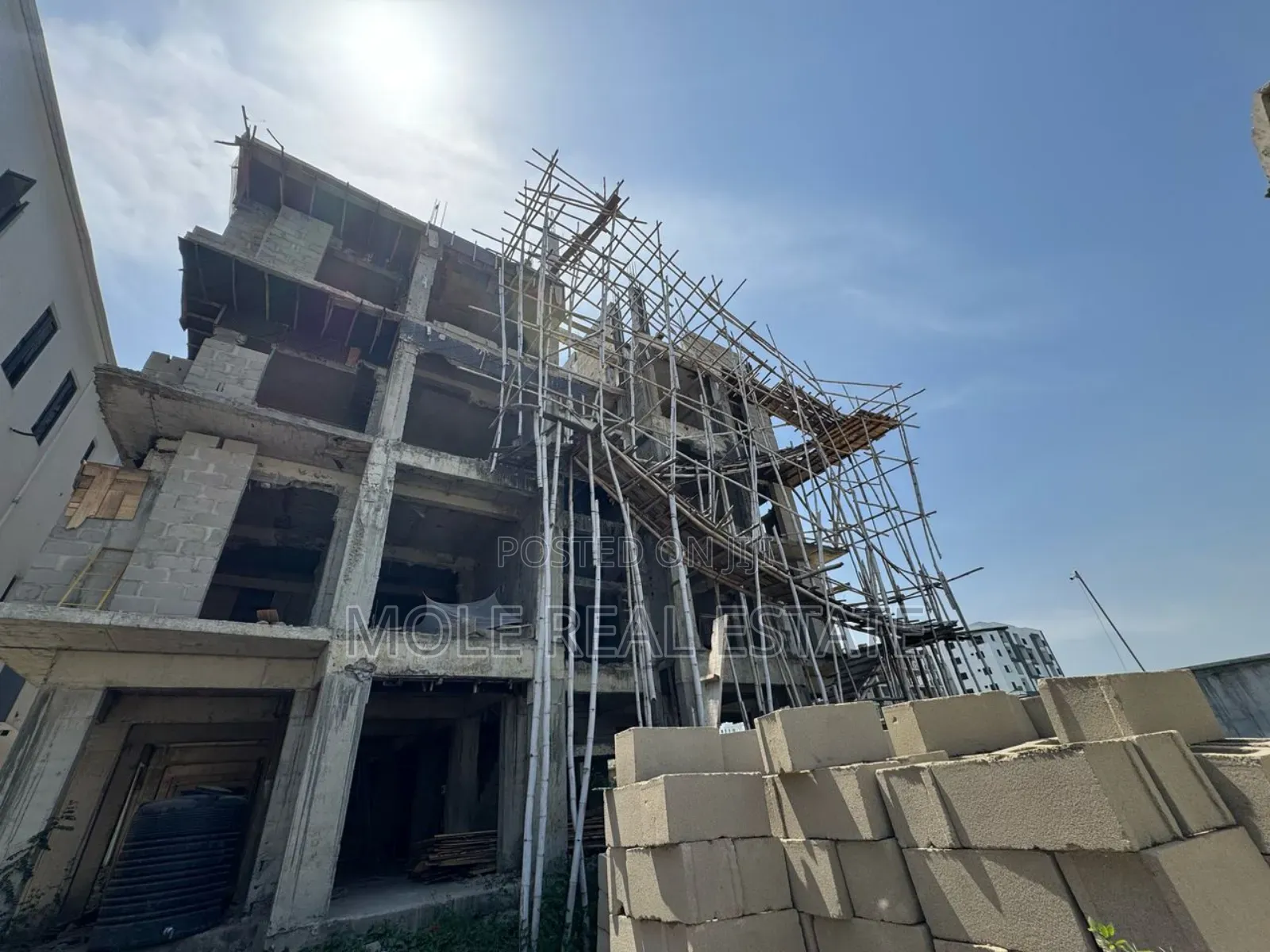 Furnished 5bdrm Duplex In Vgc For Sale in VGC / Ajah