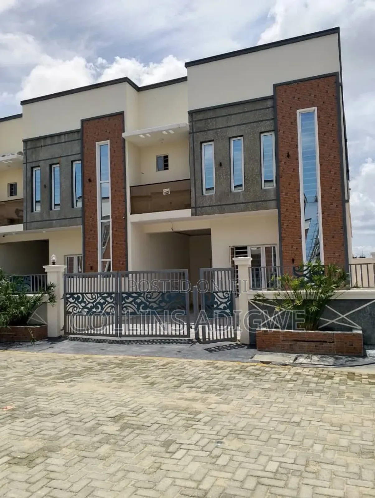 4bdrm Duplex in Grace Land Abraham, Graceland Estate for rent in Graceland Estate