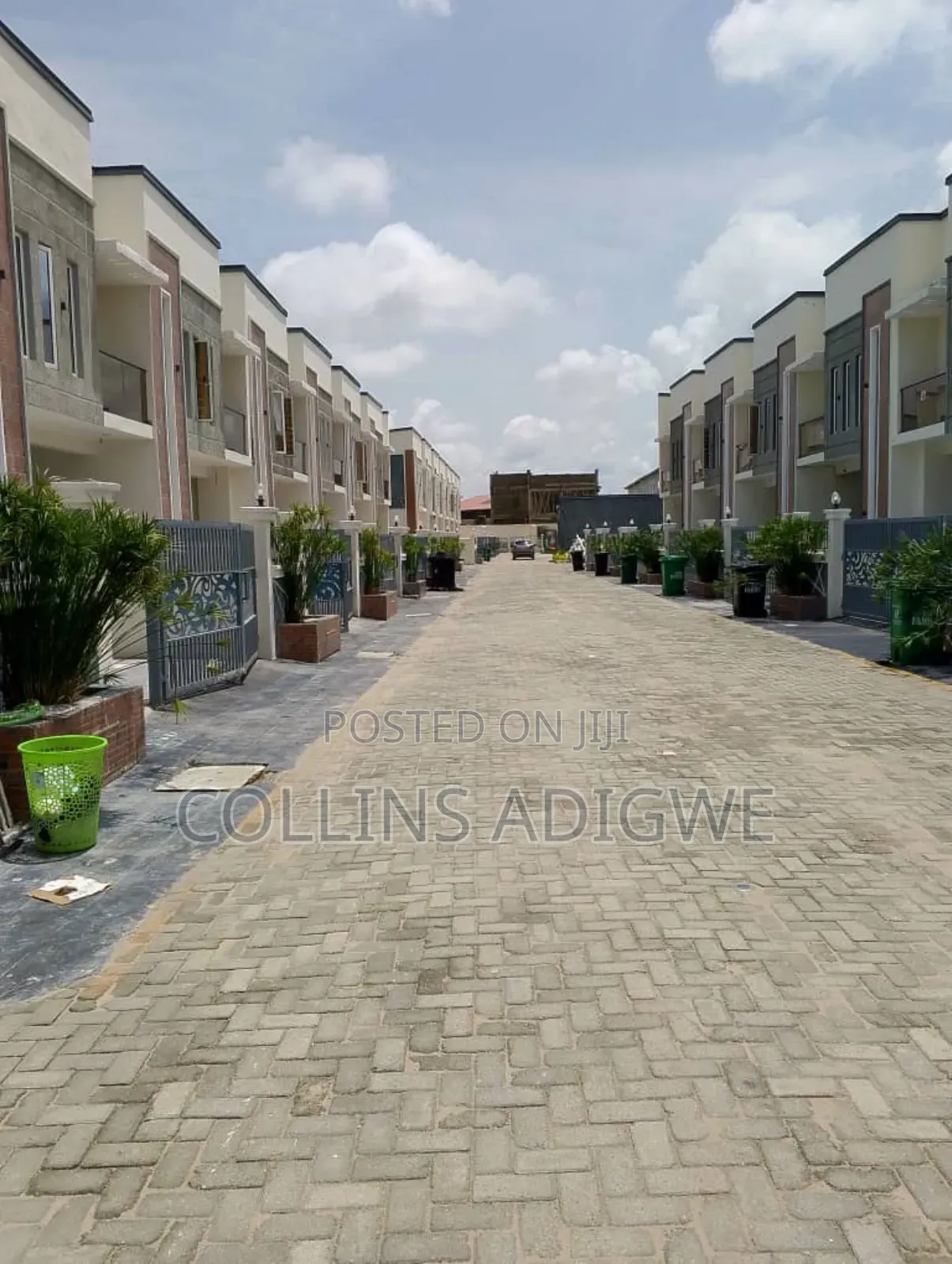 4bdrm Duplex in Grace Land Abraham, Graceland Estate for rent in Graceland Estate