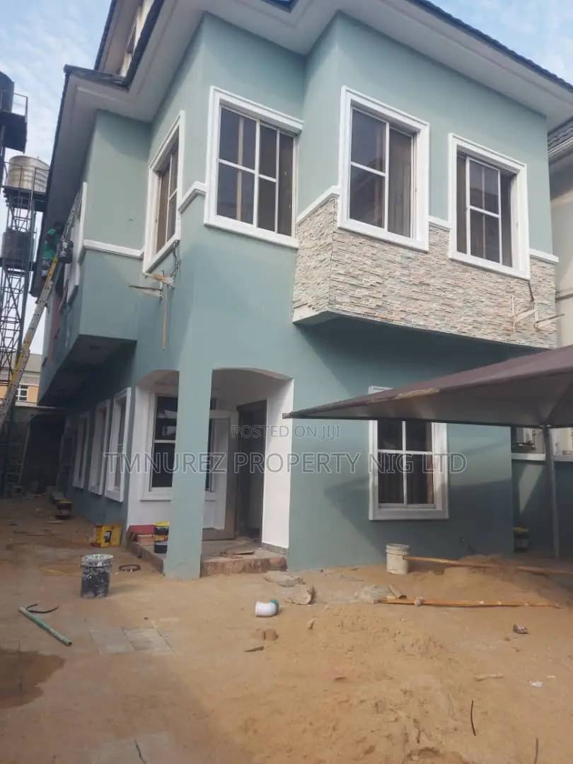 Studio Apartment in Lekki Conseevation, Chevron for rent in Chevron