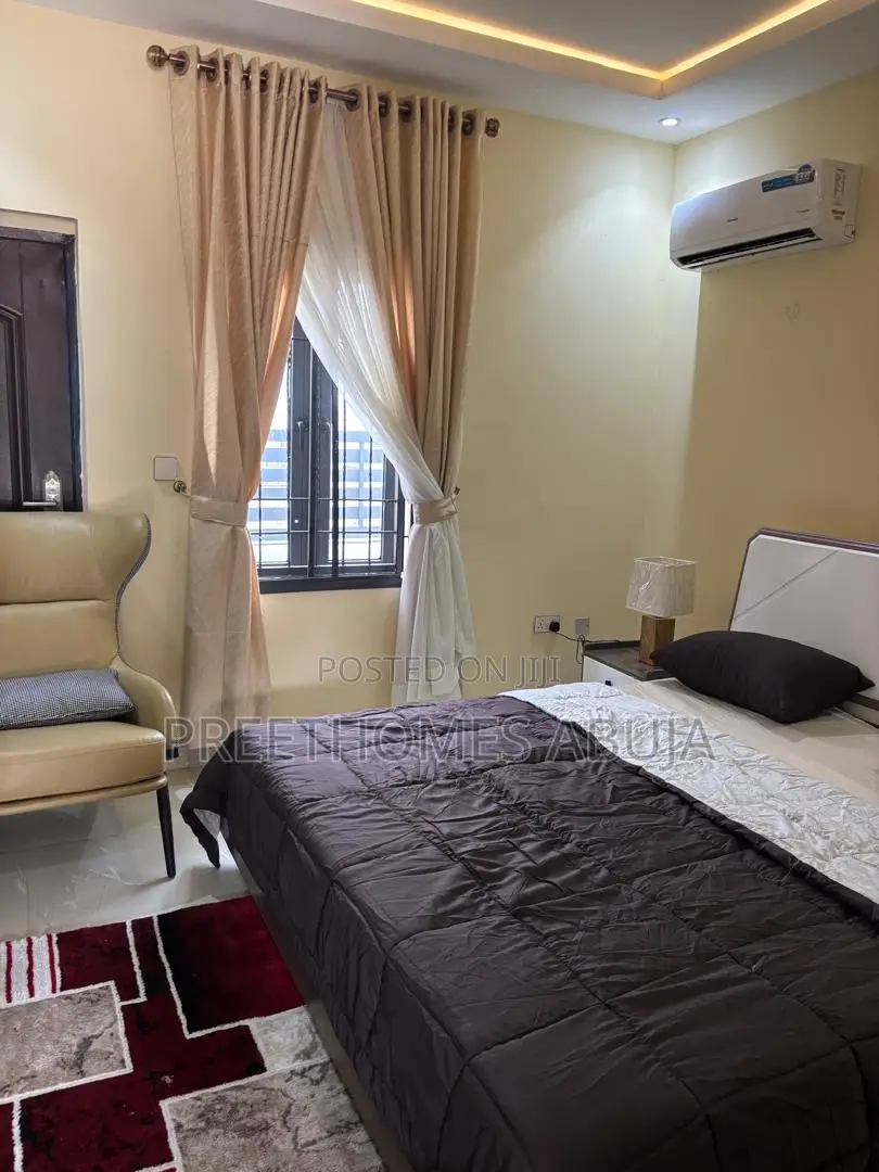 Fully Furnished 1 Bedroom Airbnb Apartment in Asokoro
