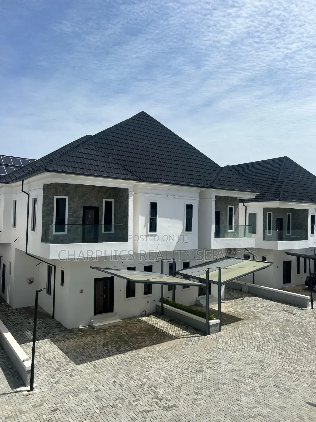 4bdrm Duplex in Lekki for sale in Lekki
