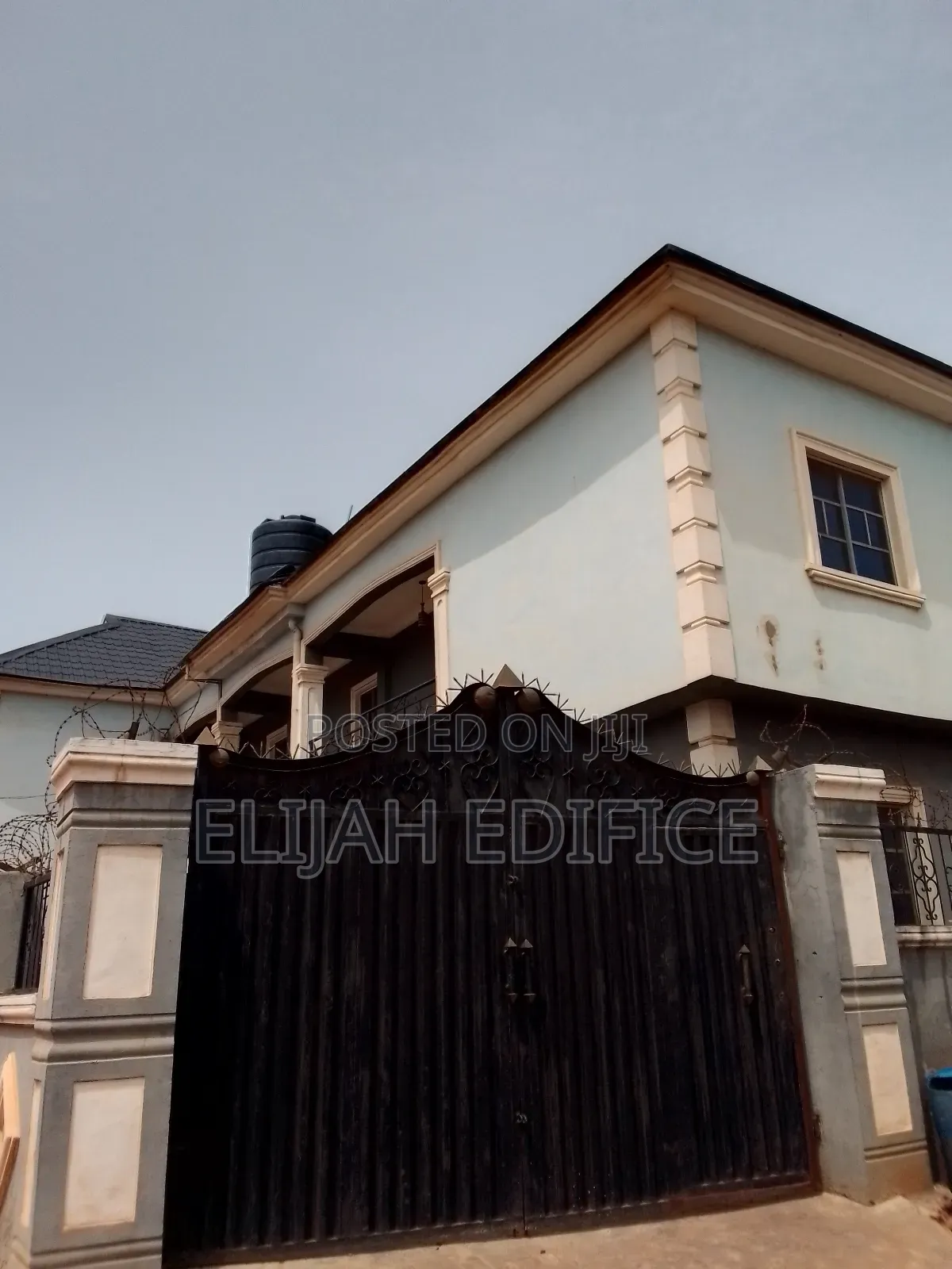 Furnished 8bdrm Block of Flats in Lasustech, Ikorodu Garage for sale in Ikorodu Garage
