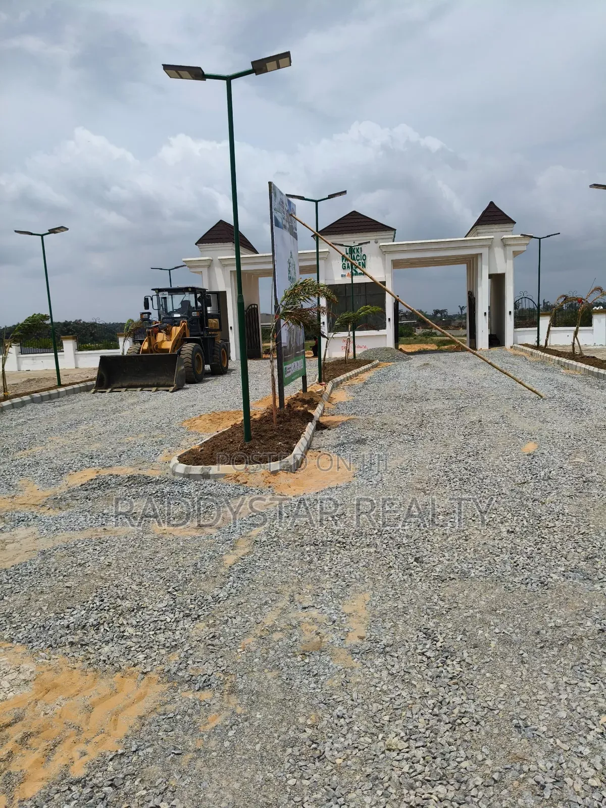 A Family Estate at Lekki Palacio in Epe Road
