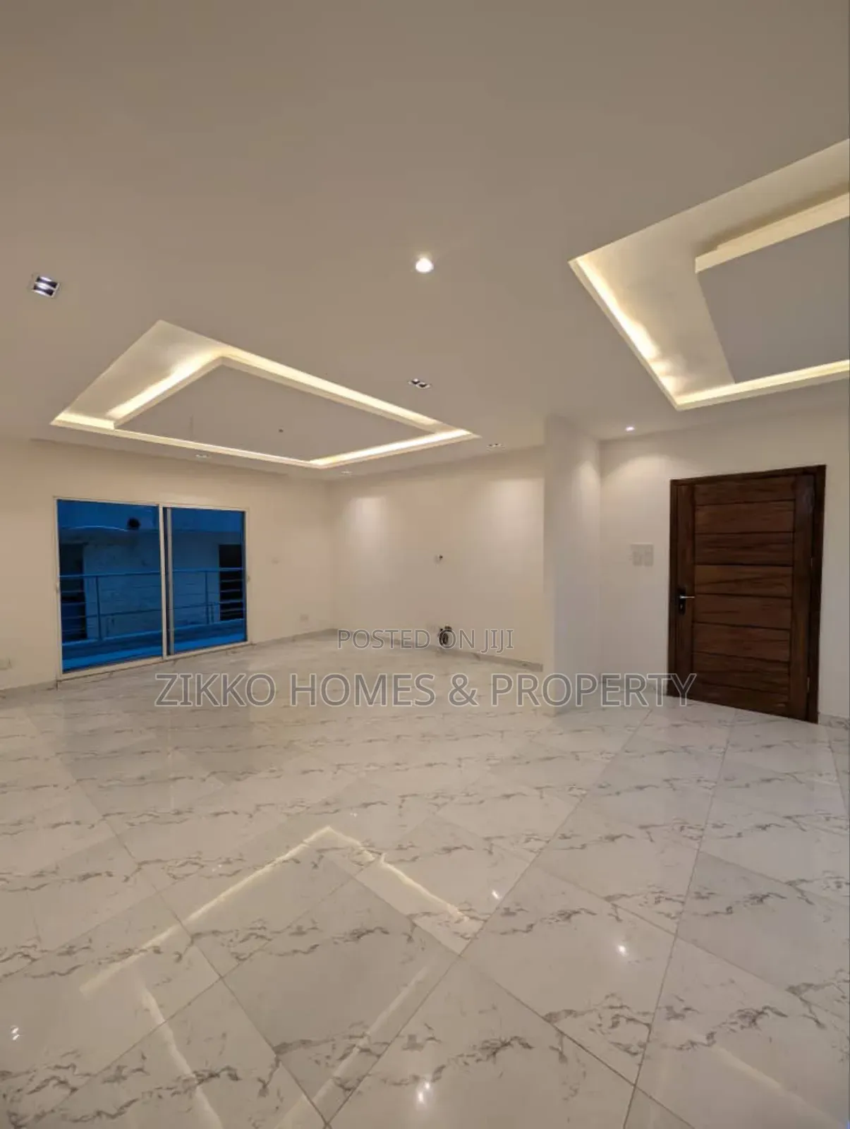 3bdrm Apartment in Chevron Drive, Lekki for sale in Lekki
